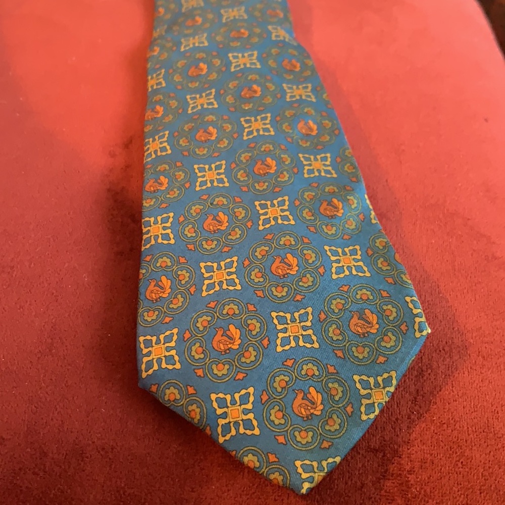 Salvatore Ferragamo Silk Tie - Picture 4 of 4